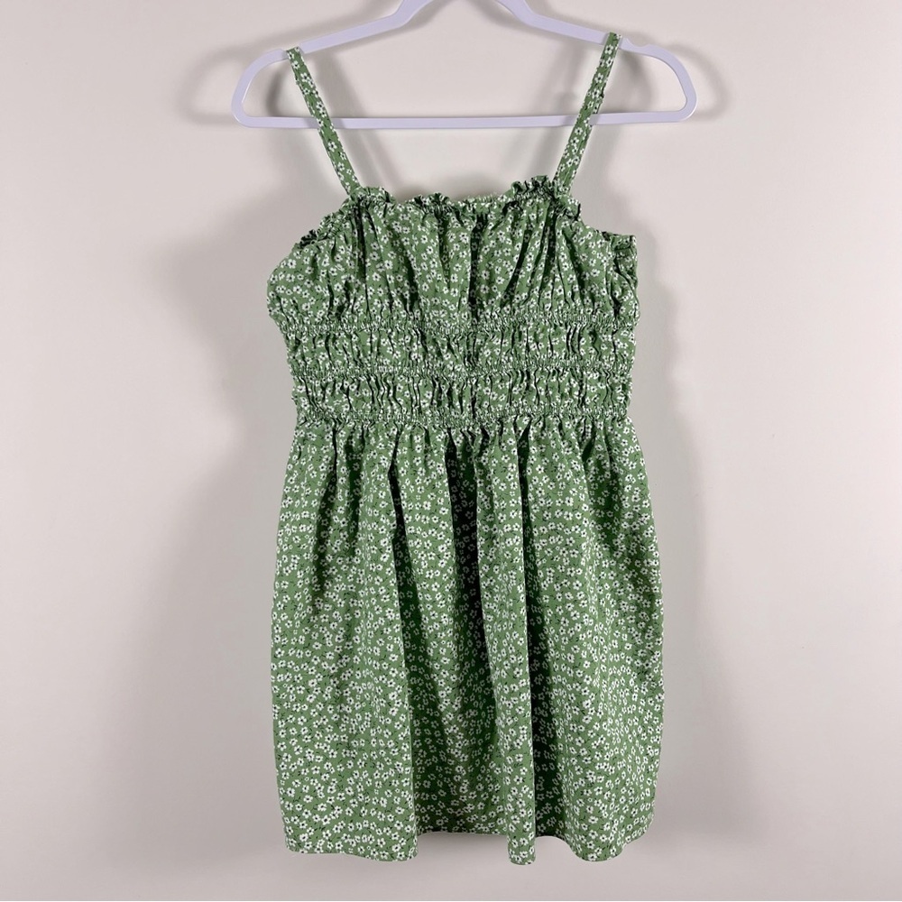 Wild Fable Womens Green Floral Smocked Mini Dress Size Medium Milkmaid Linen